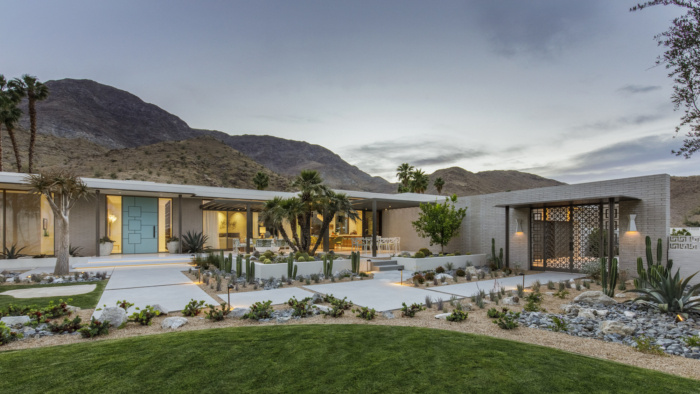 Thunderbird Heights Residence - 0