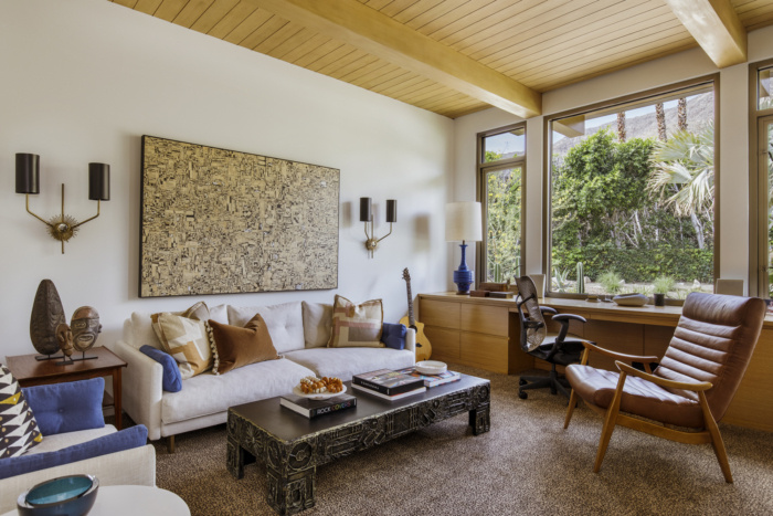 Thunderbird Heights Residence - 0