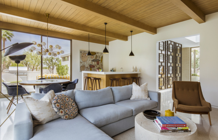 Thunderbird Heights Residence - 0