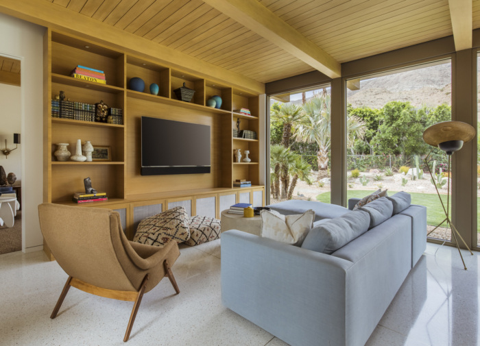 Thunderbird Heights Residence - 0