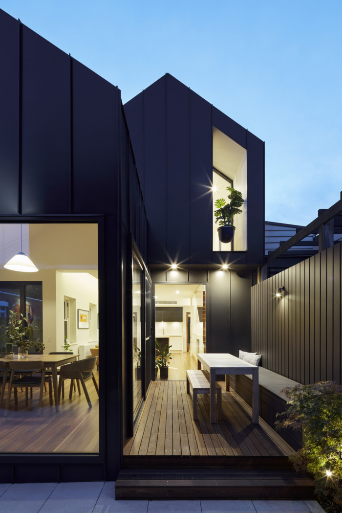 Shadow House - 0