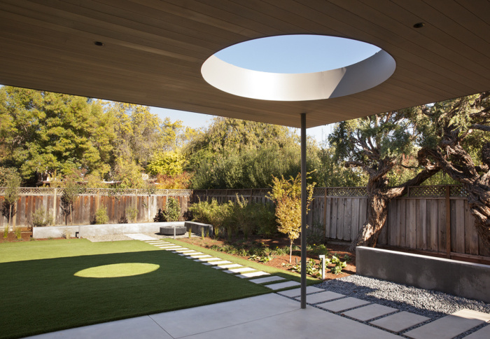 Lantern House - 0