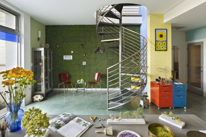 Mondrian's Window House - 0