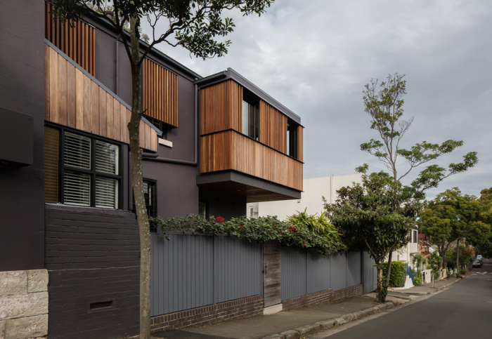 The Balcony House - 0
