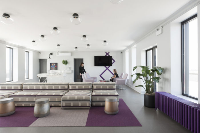 Loyola Avenue Apartment Common Space - 0