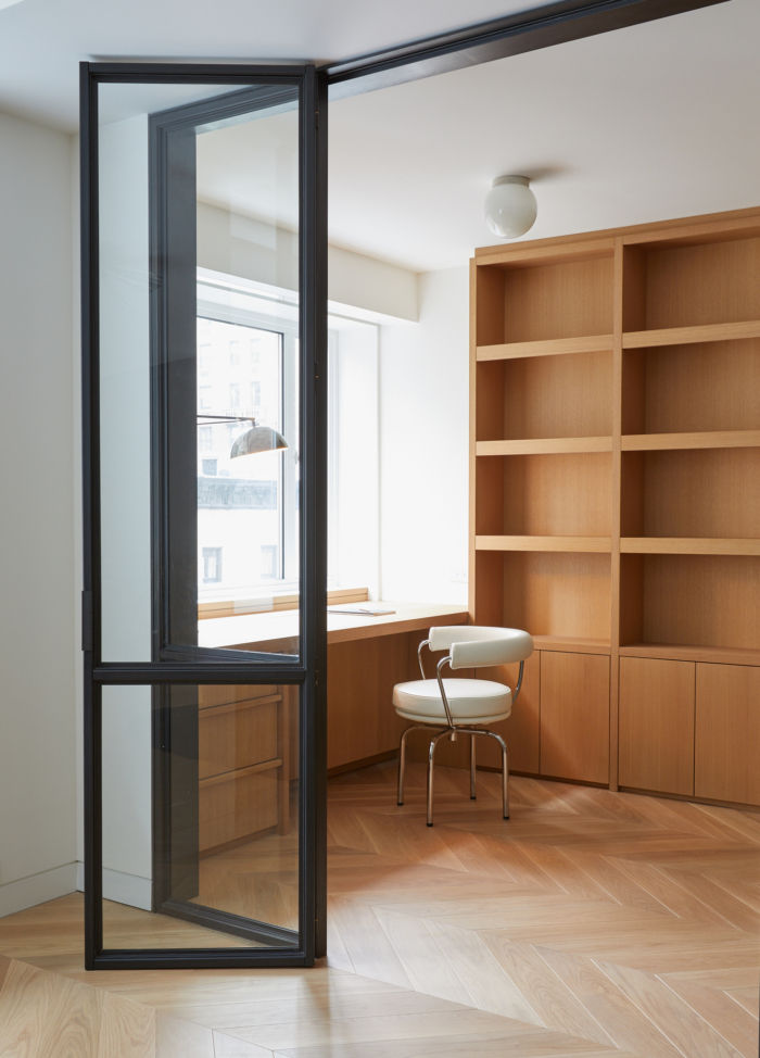 Upper East Side Post-War Apartment - 0
