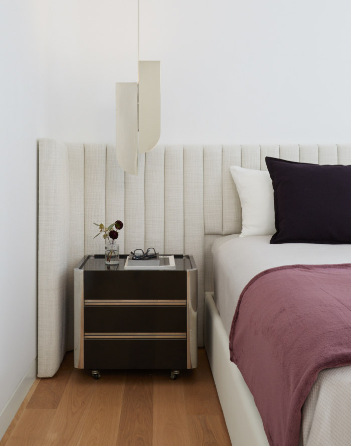 Upper East Side Post-War Apartment - 0