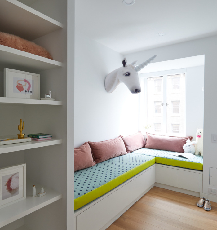Upper East Side Post-War Apartment - 0