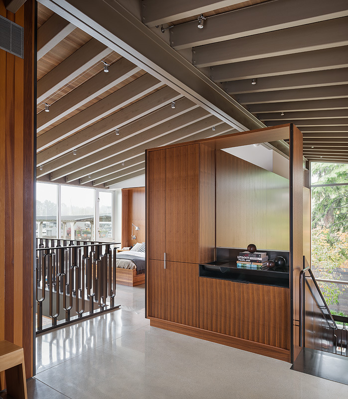 Portage Bay House - 0