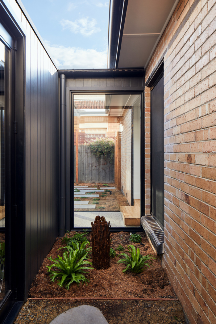 Mavis House - 0