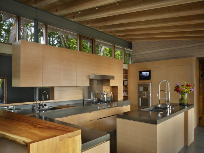Suncrest House - 0