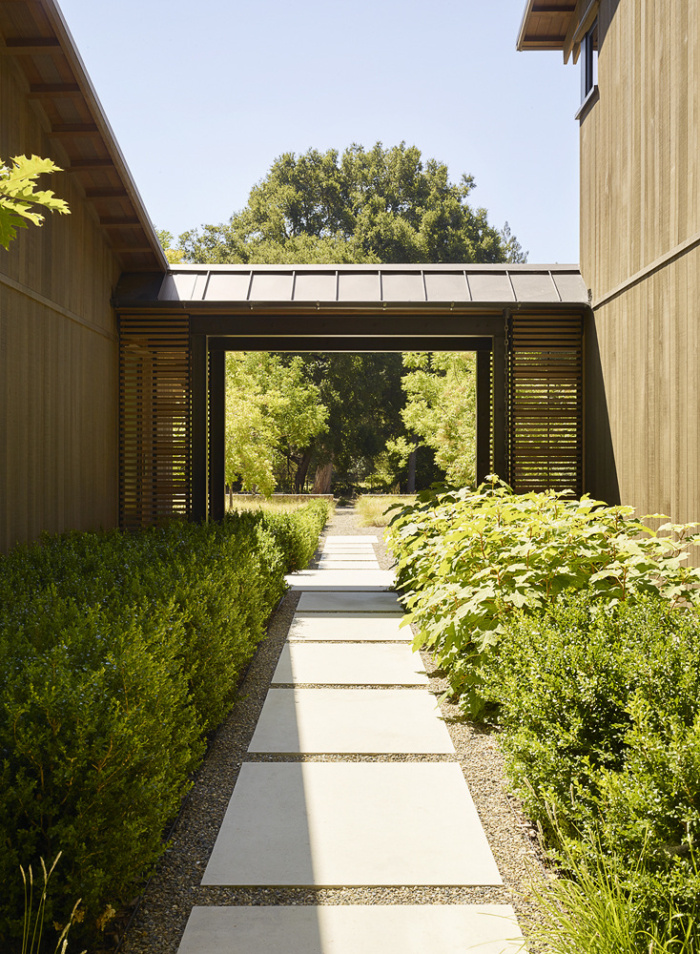 Oak Woodland House - 0
