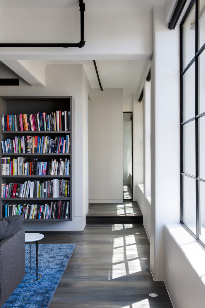 Apartment 403 - 0