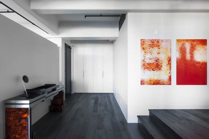 Apartment 403 - 0