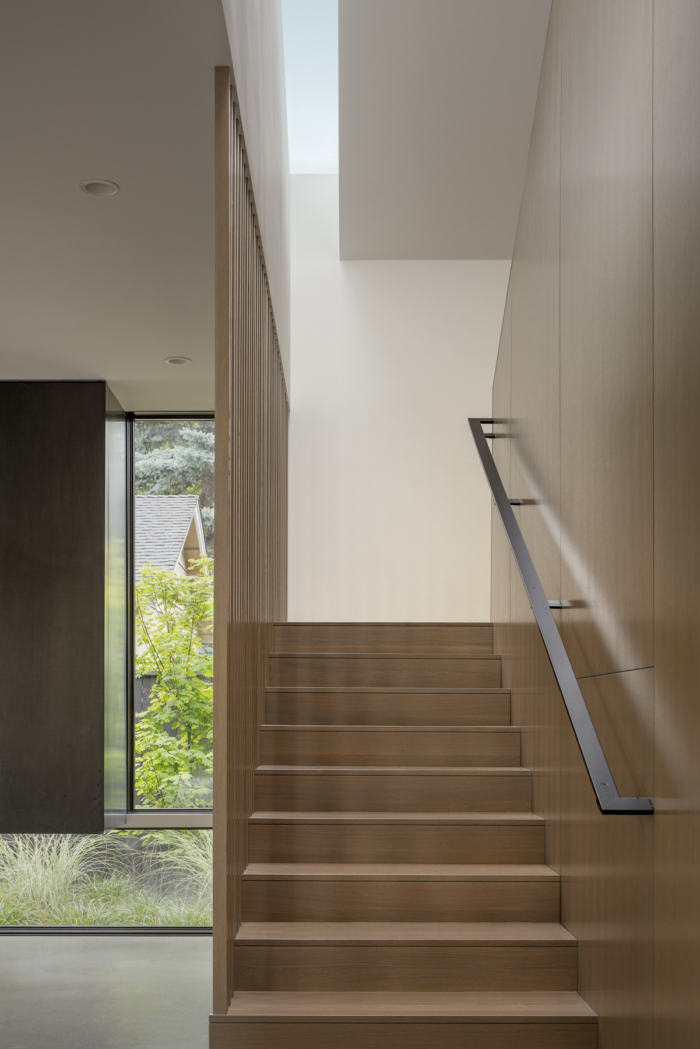 Yo-Ju Courtyard House - 0