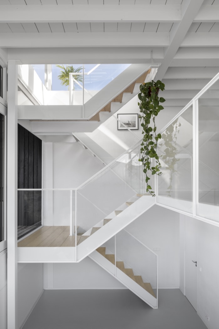 Floating Home - 0