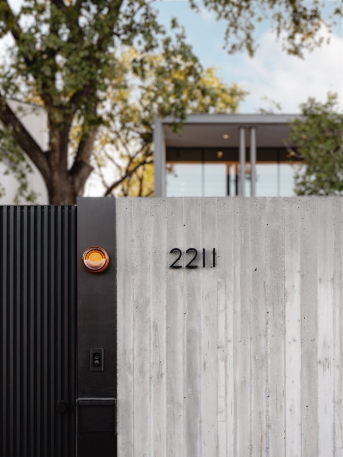 E2211 House - 0