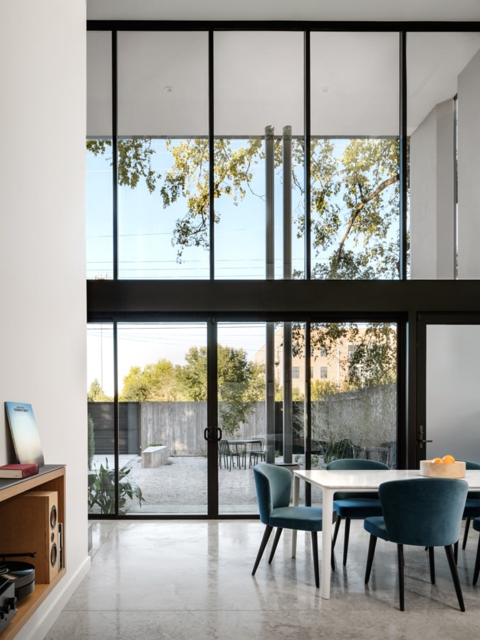 E2211 House - 0