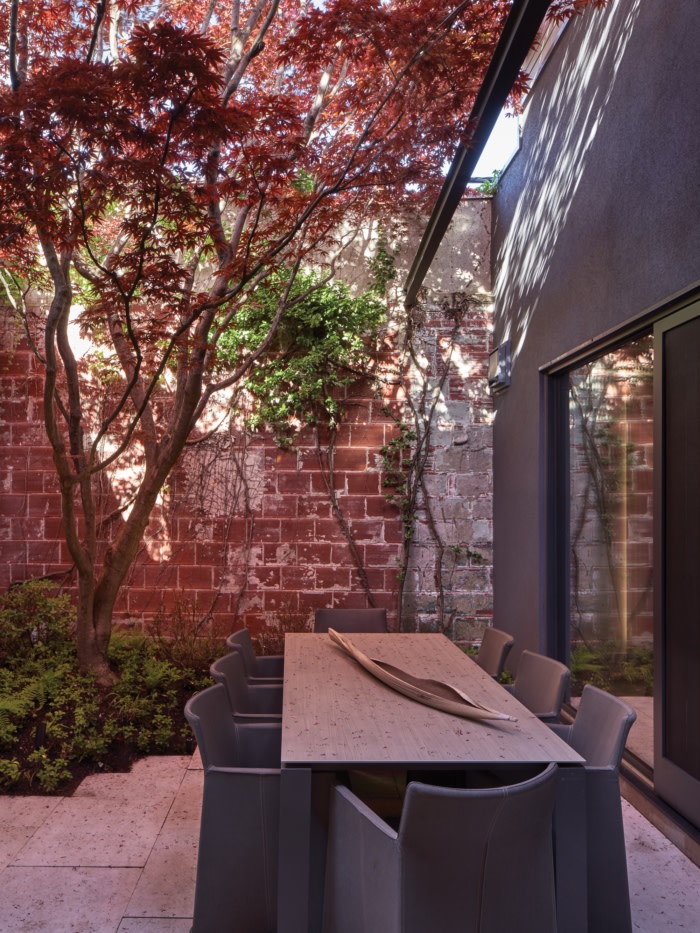 Annex Coach House - 0