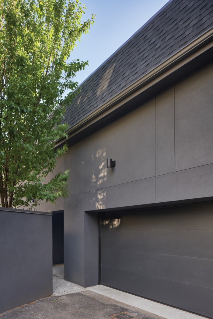 Annex Coach House - 0