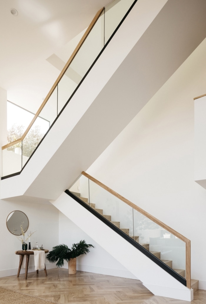 Echo House - 0