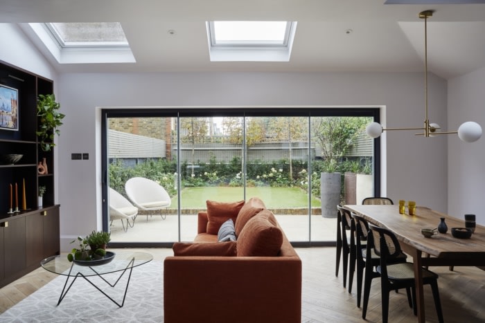 Elegant Family Abode - 0