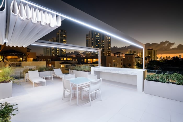 South Beach Multi-Level Residence - 0