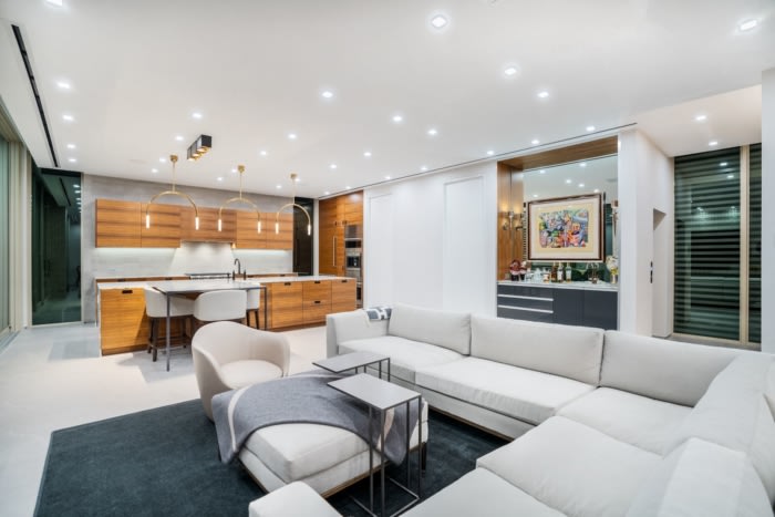 South Beach Multi-Level Residence - 0