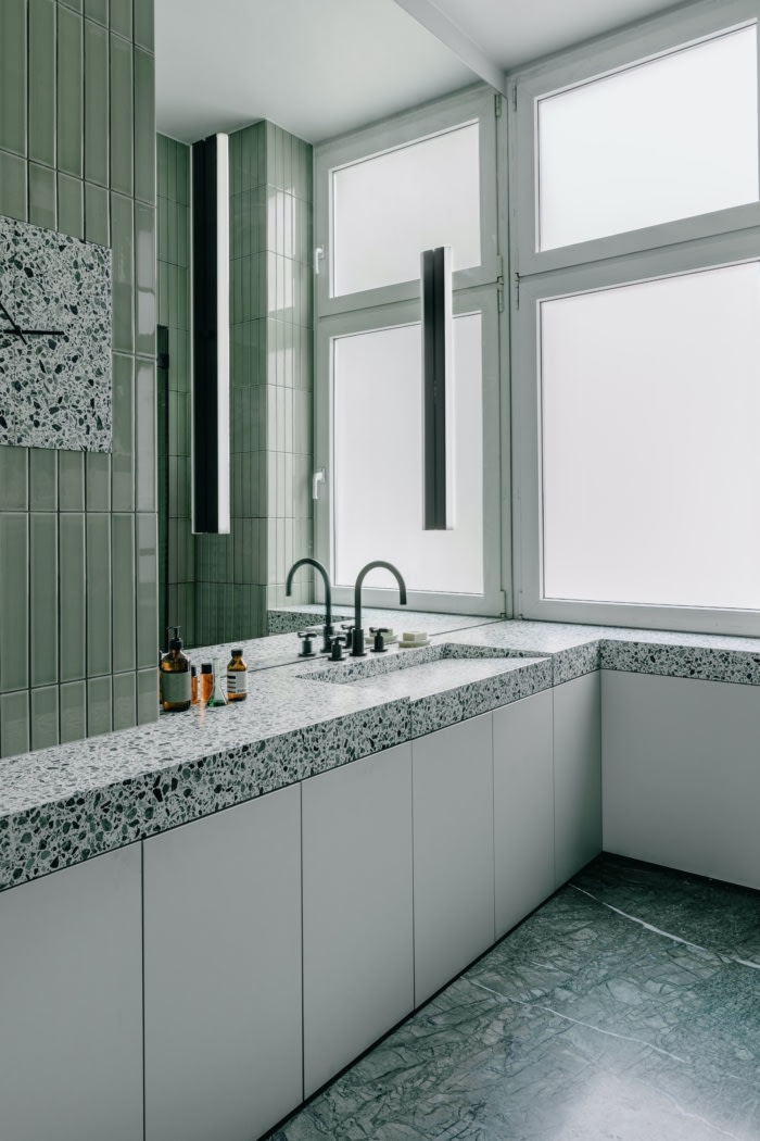 FINOW Apartment - 0