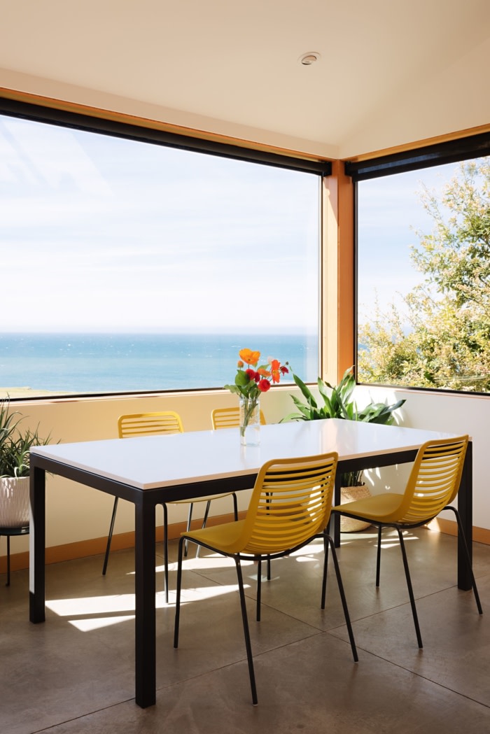 Coastal Retreat House - 0