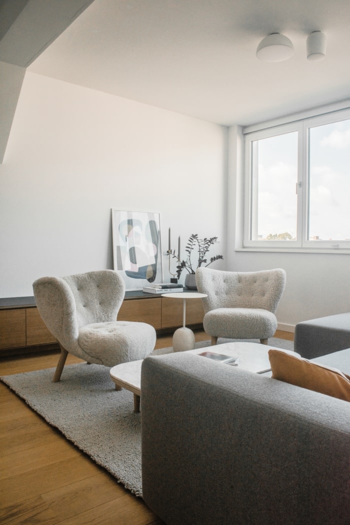 Apartment 02 - 0